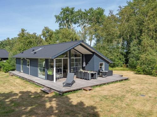 Gedesby House | Holiday Home Jelke - 50m from the sea by Interhome