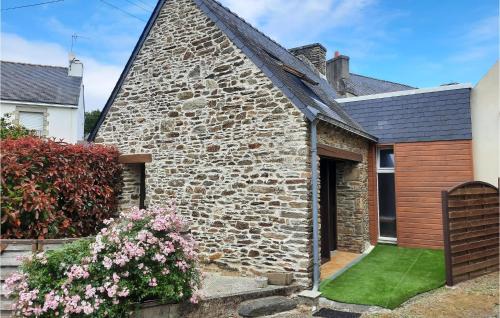 Kerherou House | Holiday Home Kerherou