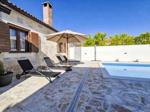 Smilcic House | Holiday Home Kristina by Interhome
