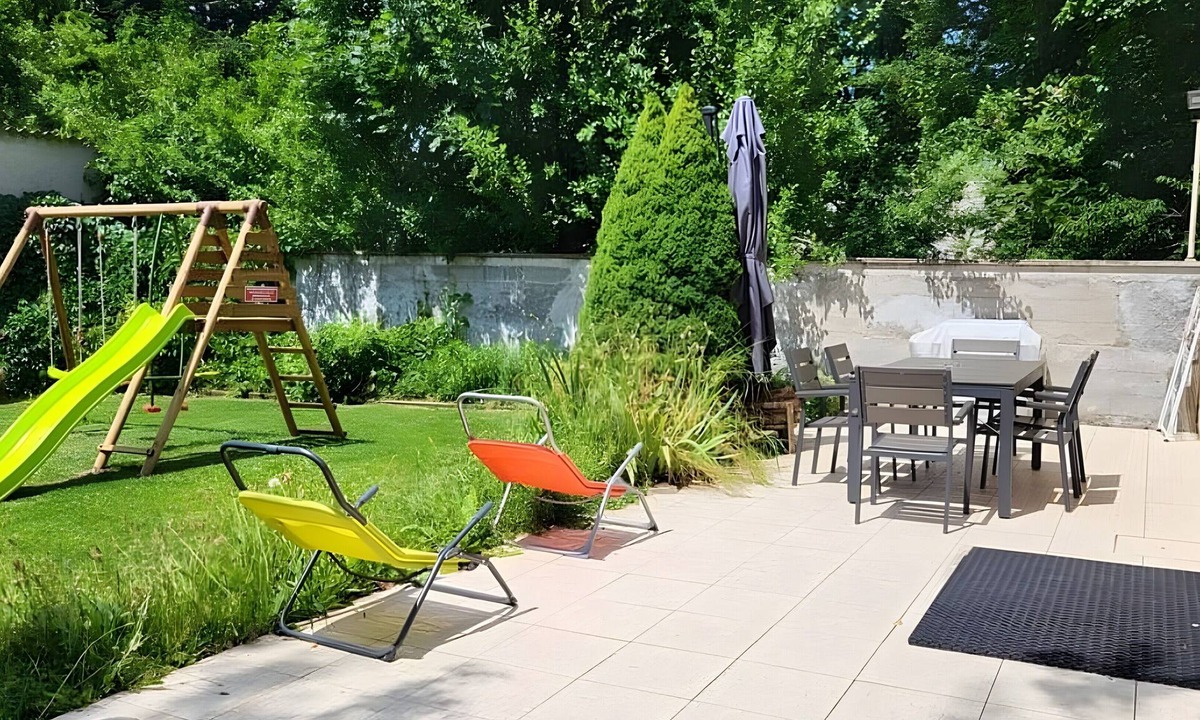 Lesperon House | Holiday Home “La Maison De Charlotte” in Lespéron, Ardèche