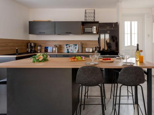 Pornic House | Holiday Home La Villa Dorée by Interhome