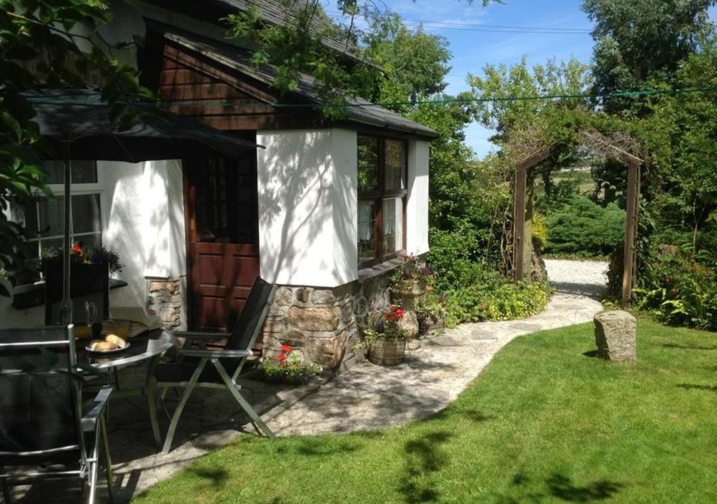 Redruth House | Holiday Home Lamborne by Interhome