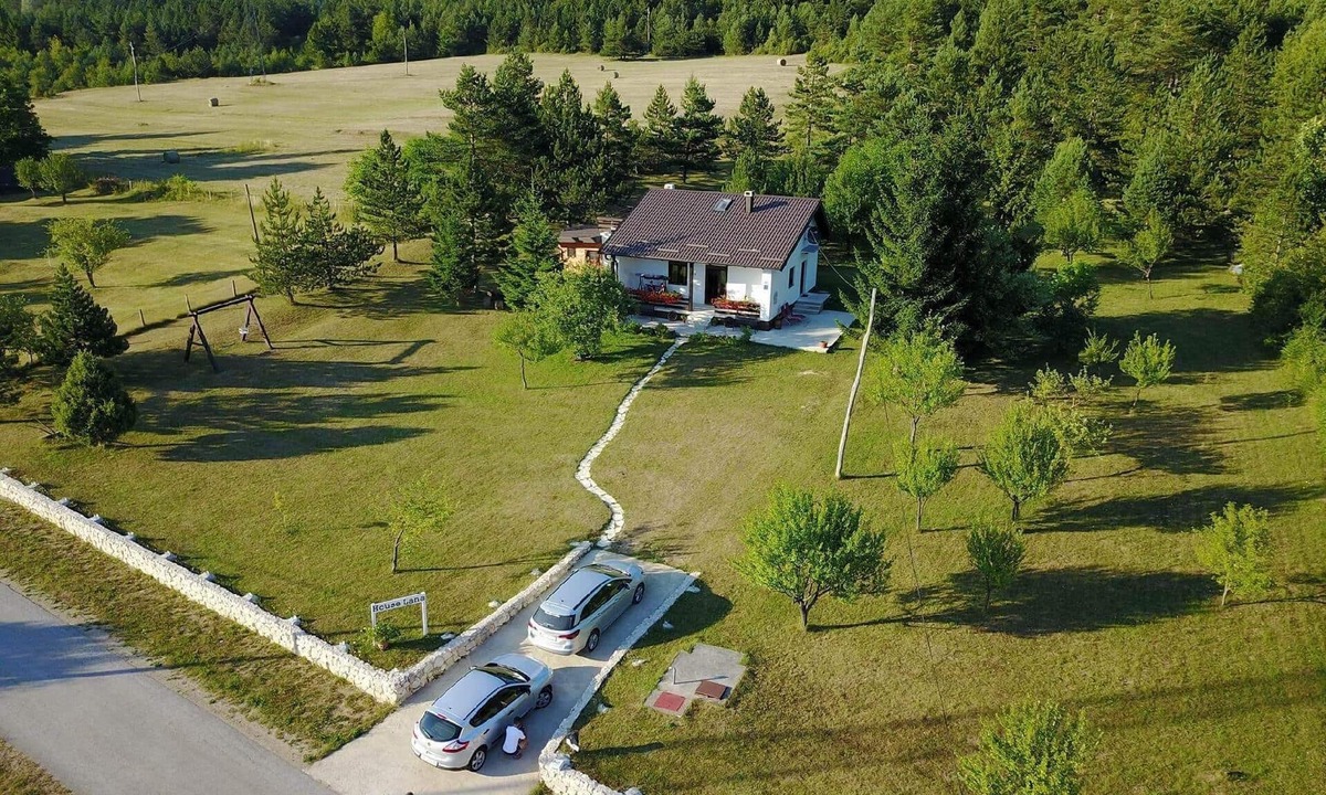 Rudanovac House | Holiday home "Lana" with hot tub