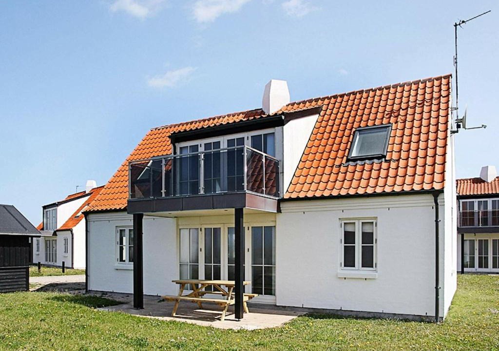 Nr. Lyngby Strand House | Holiday Home Lyngbyvej V