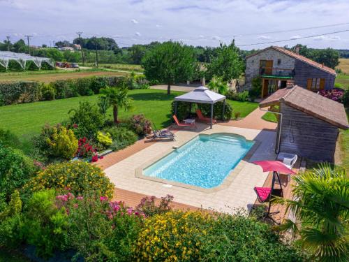 Madaillan House | Holiday Home Madaillan by Interhome