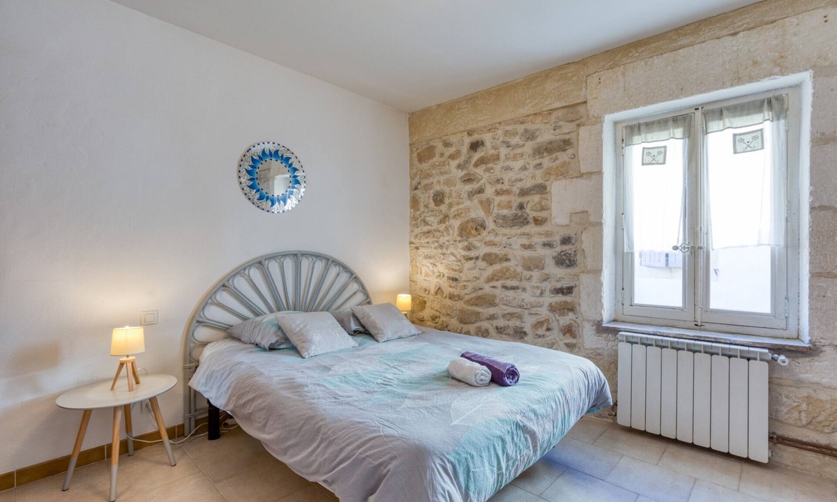 Marsillargues House | Holiday Home 'Maison En Petite Camargue' with Shared Terrace and Wi-Fi