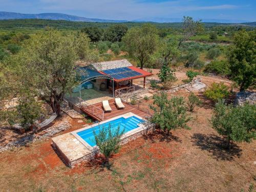 Stari Grad House | Holiday Home Marijo by Interhome