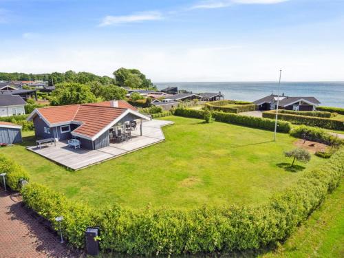 Horsens House | Holiday Home Nahele - 150m from the sea by Interhome
