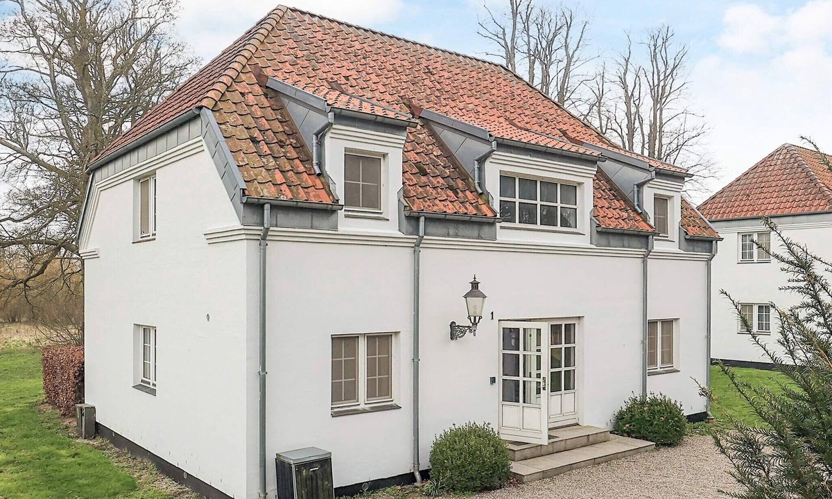 Faaborg House | Holiday home near Hvedholm Castle