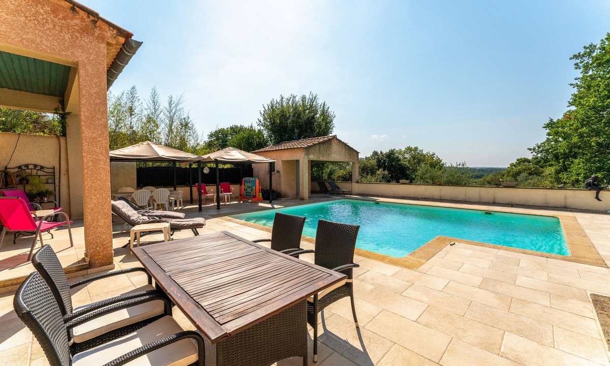 Vallabrix House | Holiday Home 'Obofix' with Wi-Fi