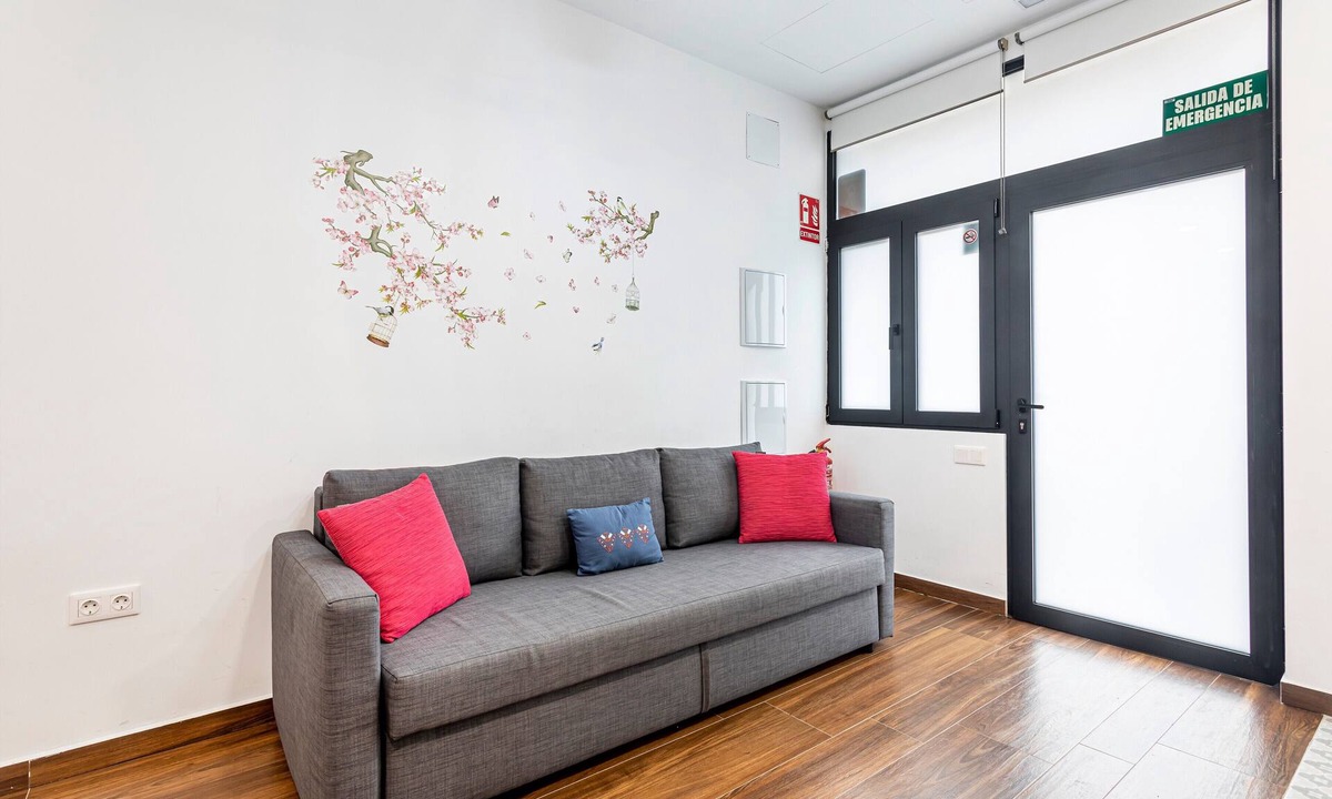 Malilla Apartment | Holiday Home 'Portal A Valencia' with Wi-Fi and Air Conditioning