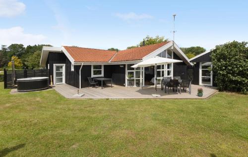 Mommark Strand House | Holiday Home Rævebæk Sydals Denm
