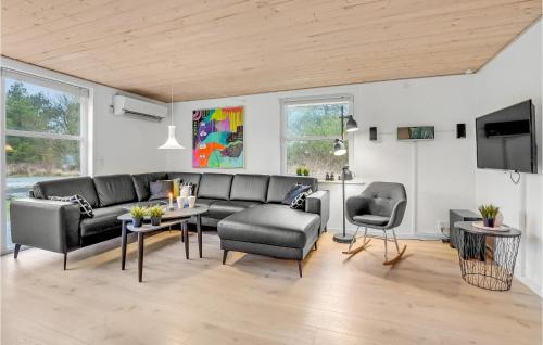 Bolilmark House | Holiday Home Rømø With Fireplace 06