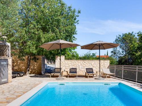 Maslenica House | Holiday Home Relax by Interhome