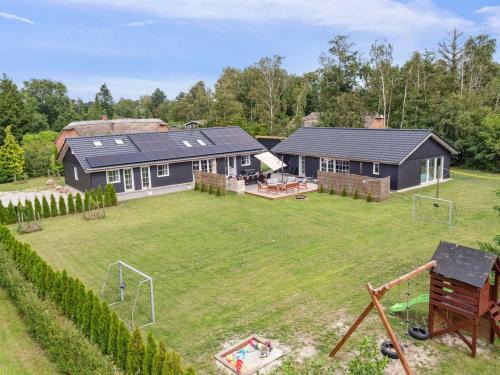 Bøtø By House | Holiday Home Ronia - 900m from the sea by Interhome