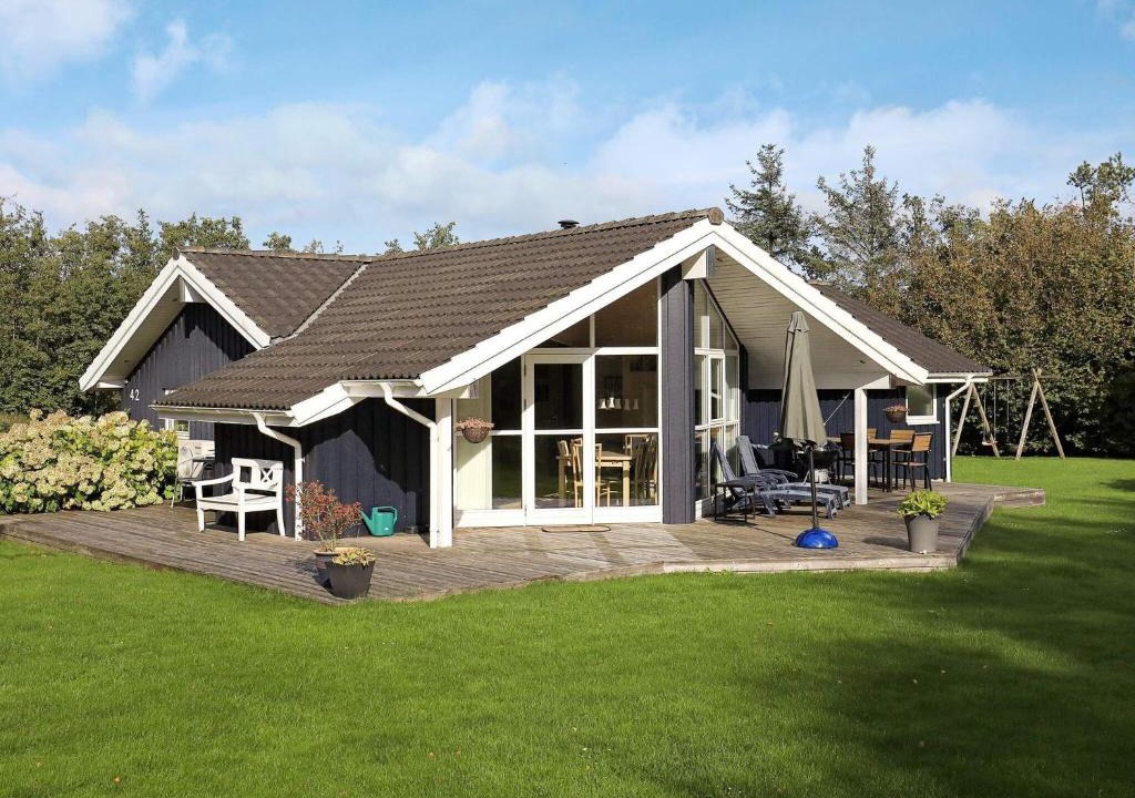 Ronbjerg House | Holiday home Roslev XVI