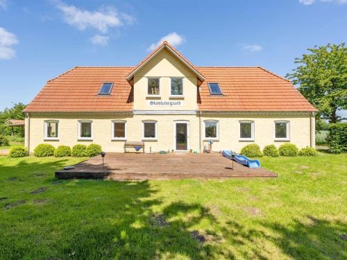 Sakskobing House | Holiday Home Rouwen - 1km from the sea by Interhome