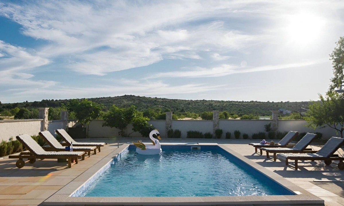 Primosten Burnji Villa | Holiday home Rozara by Villas Guide