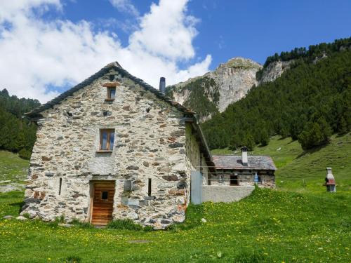 Blenio House | Holiday Home Rustico Dolomia by Interhome