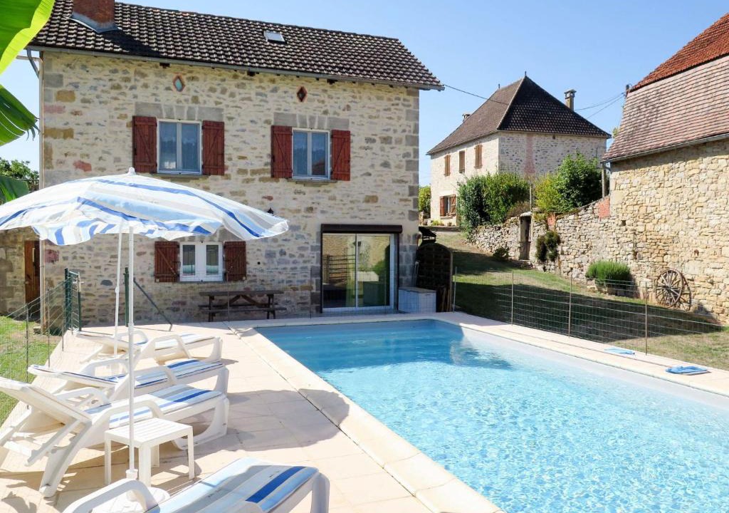 Loubressac House | Holiday Home Sarrouil by Interhome