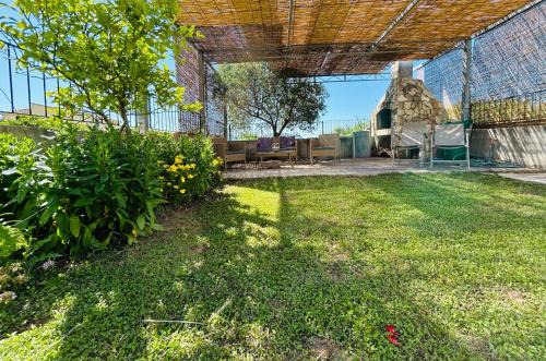 Komin House | Holiday Home Sea & River Pearl