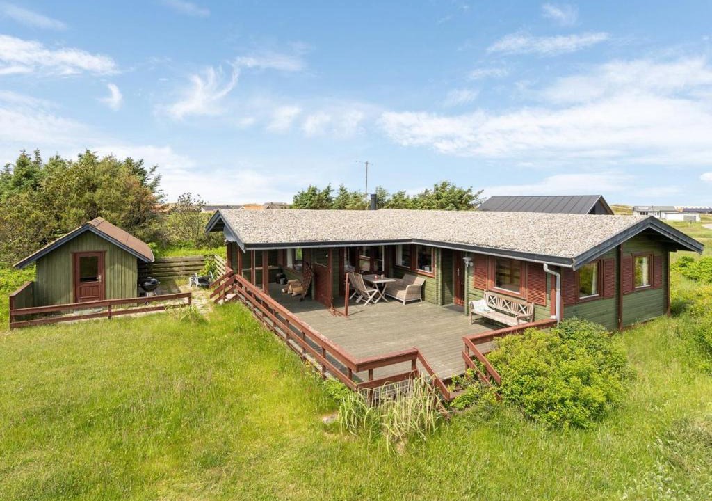 Klitmoller House | Holiday Home Sharina - 500m from the sea in NW Jutland by Interhome