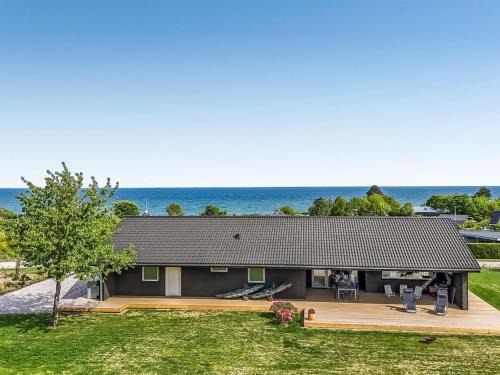 Allingabro House | Holiday Home Siljan - 400m from the sea by Interhome