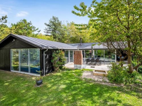 Handrup Strand House | Holiday Home Simjanka - 800m from the sea by Interhome
