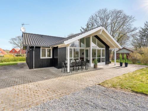 Tversted House | Holiday Home Skammel - 900m from the sea by Interhome