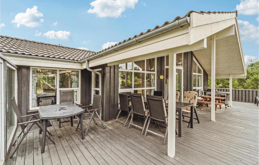 Nordost House | Holiday home Solsbækvej