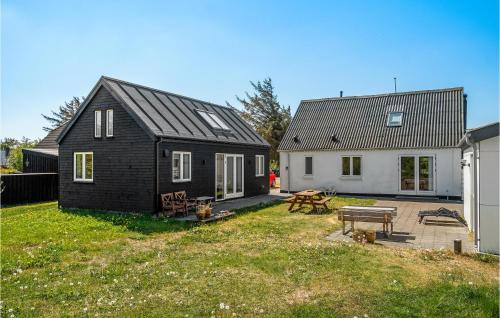 Stenbjerg House | Holiday Home Stenbjerg Kirkevej
