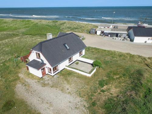 Lild Strand House | Holiday Home Stinne - 50m from the sea by Interhome