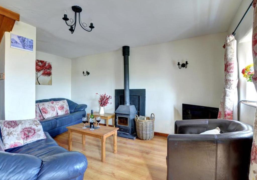 Corwen House | Holiday Home The Stables by Interhome