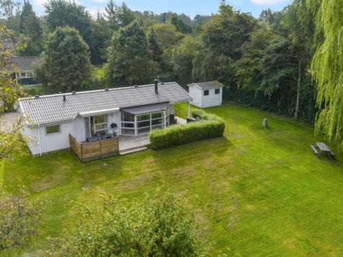 Tranekaer House | Holiday Home Tanita - 450m from the sea by Interhome
