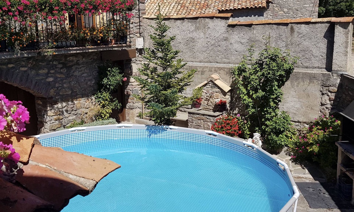 Les Igesies House | Holiday Home 'Teule 2' with Mountain View, Shared Pool and Wi-Fi