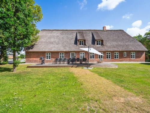 Hojer House | Holiday Home Thordis by Interhome