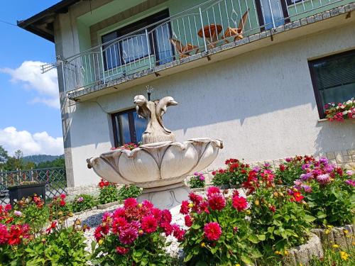 Lic House | Holiday Home TILEMIDA