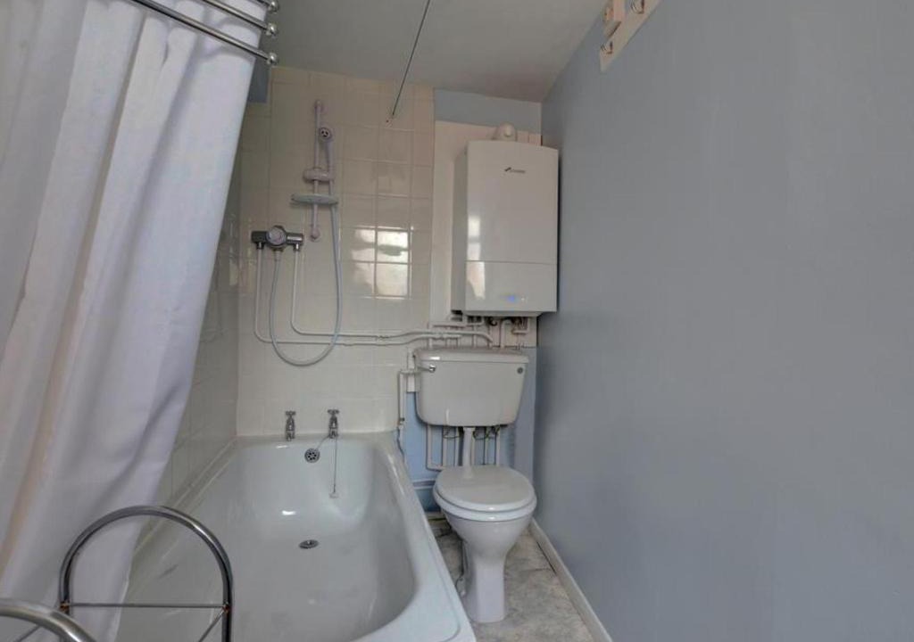 Rye House | Holiday Home Traders Pass by Interhome