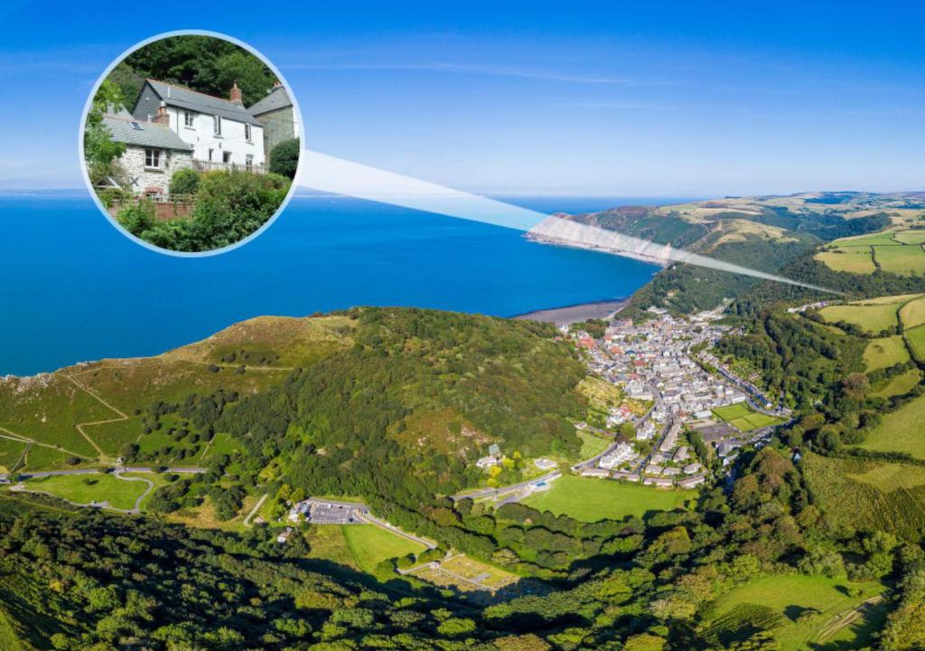 Barbrook House | Holiday Home Tree Tops by Interhome