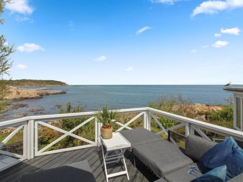 Sandvig House | Holiday Home Ullamaj - 30m from the sea by Interhome