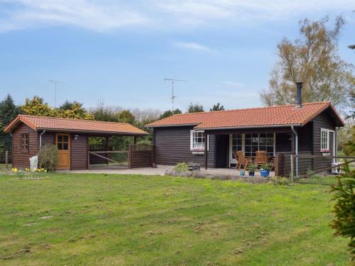 Gedesby House | Holiday Home Undis - 660m from the sea by Interhome