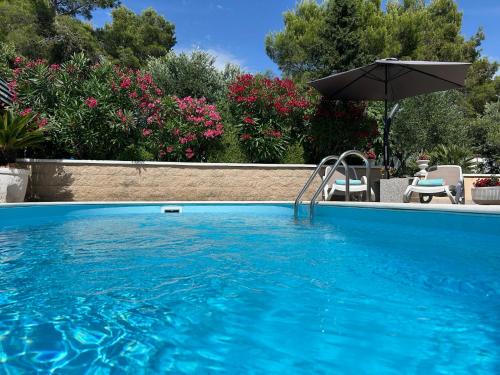 Sveti Filip i Jakov House | Holiday Home Villa Romantica
