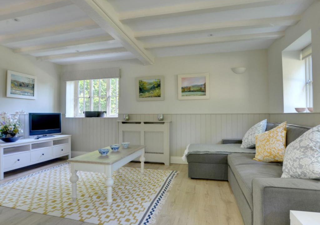 Leigh House | Holiday Home Valley View by Interhome