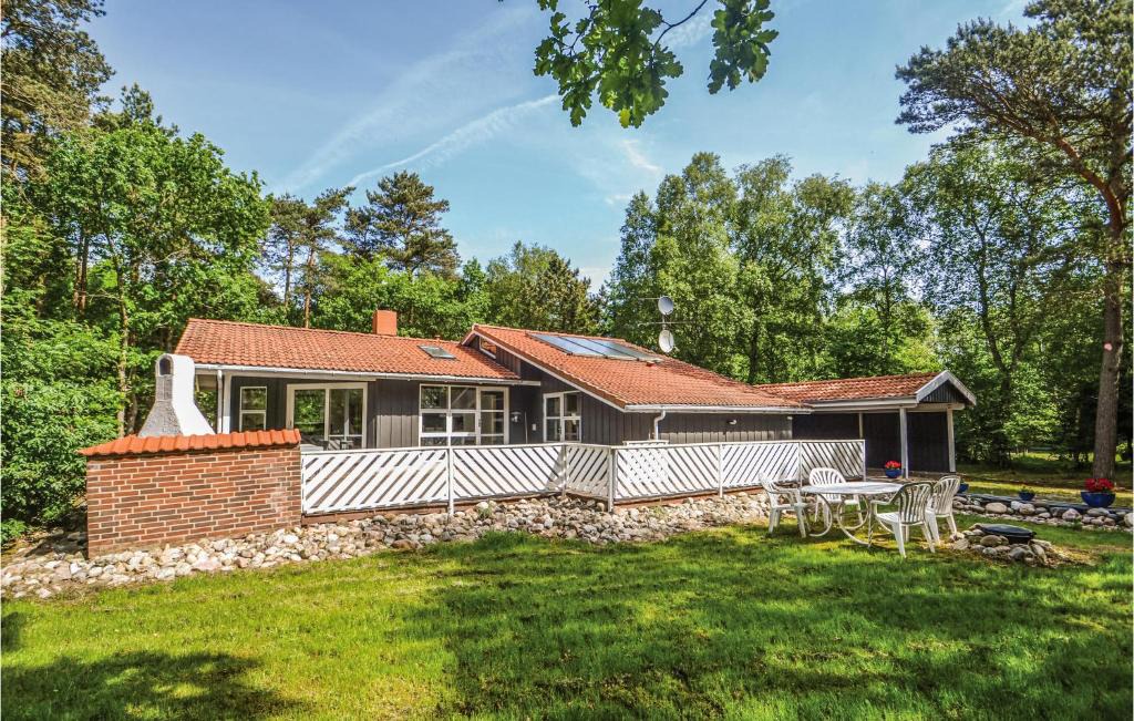 Helberskov Strand House | Holiday home Vidjeparken II