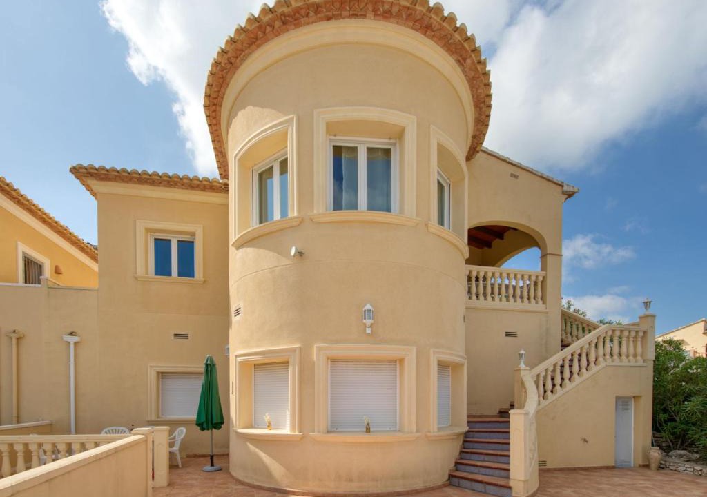 Rafol de Almunia House | Holiday Home Villa Jacaranda