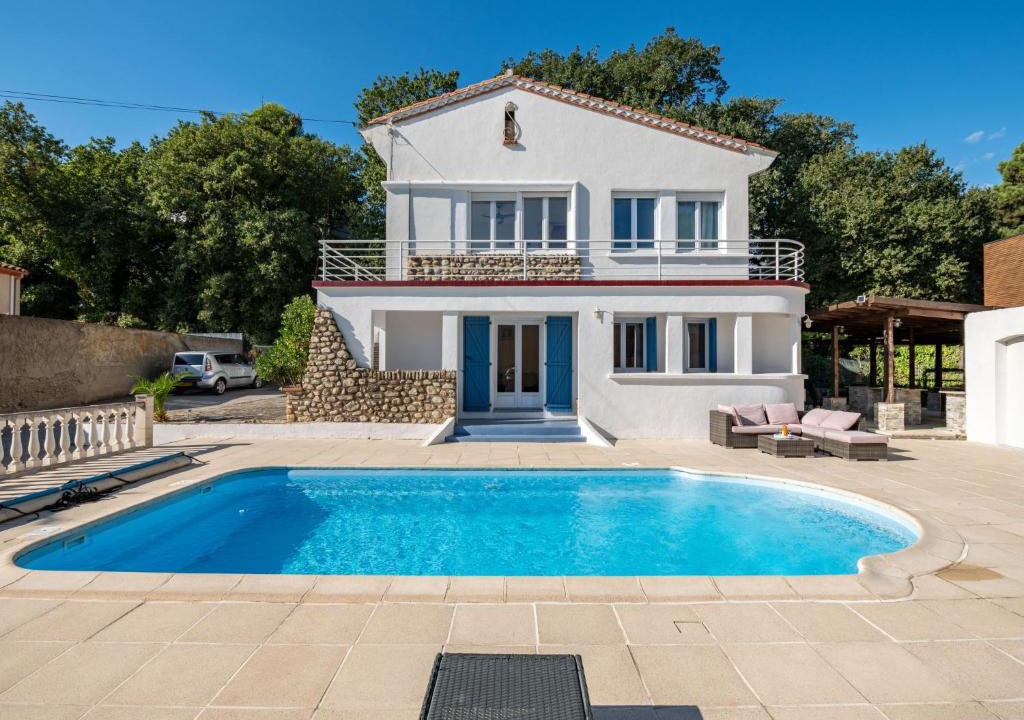 Plage d'Argeles House | Holiday Home Villa Les Treilles by Interhome