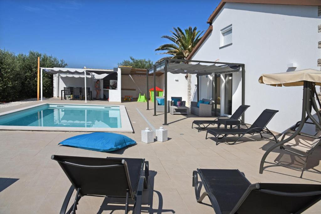 Pula House | Holiday Home Villa Maggie Pula