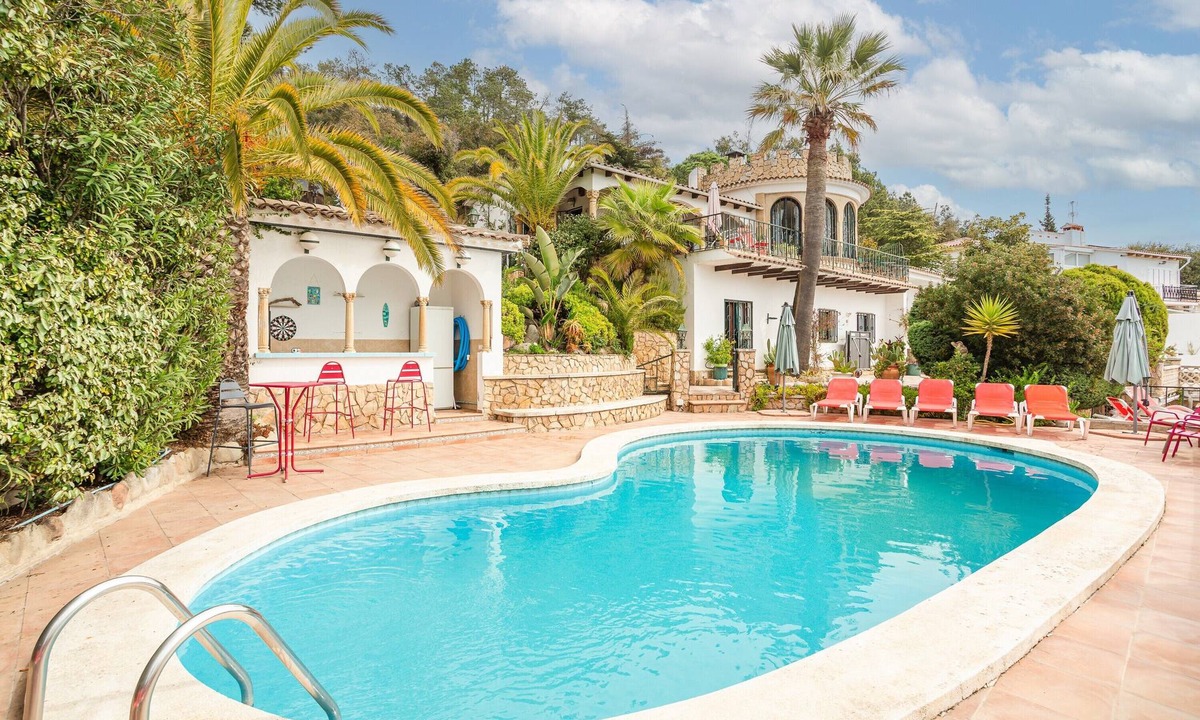 Tossa de Mar House | Holiday Home 'Vista Al Mar' with Sea View, Wi-Fi and Air Conditioning