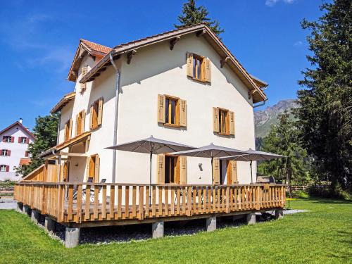 Parpan House | Holiday Home von Capeller by Interhome
