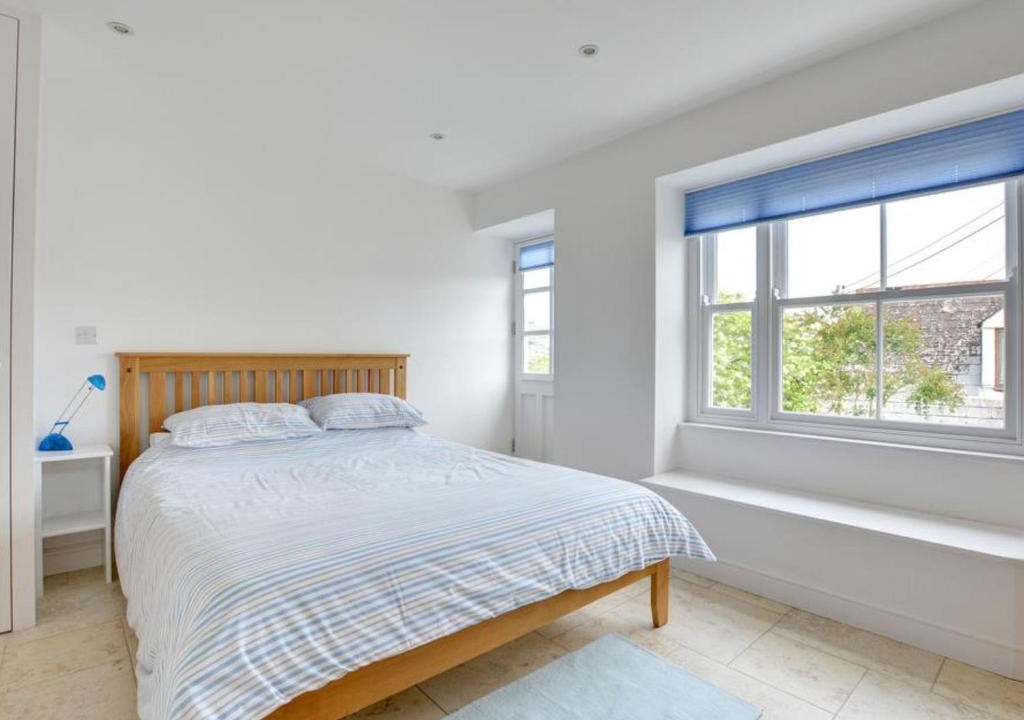 Polruan House | Holiday Home Winker by Interhome